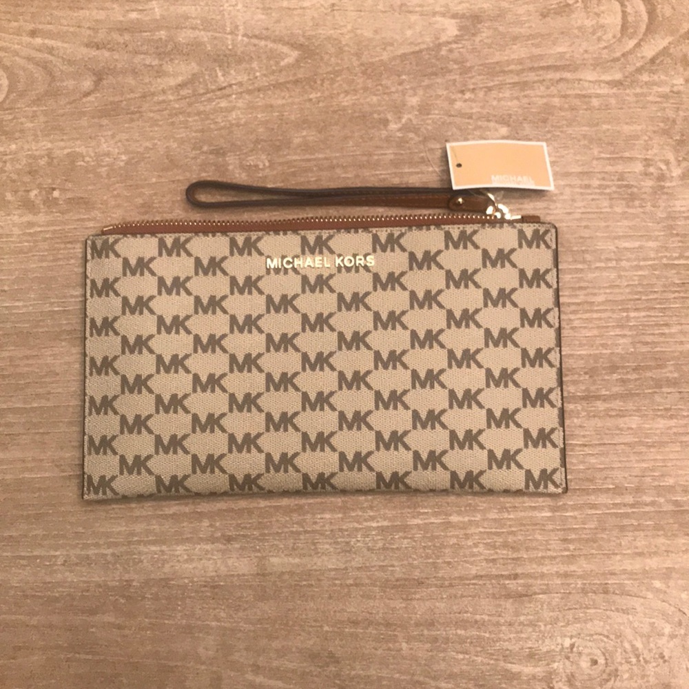 Michael Kors Large Wristlet